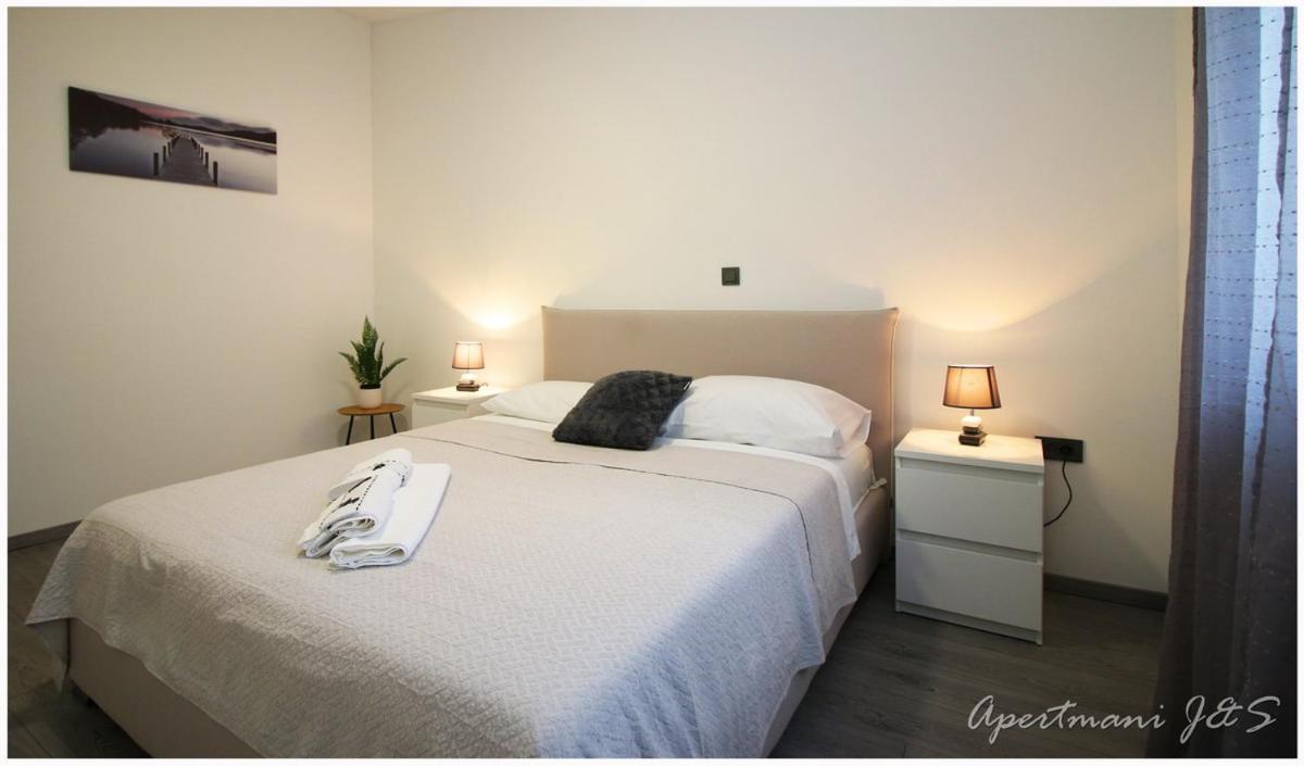 Apartmani Jere&Sara Primosten Luaran gambar