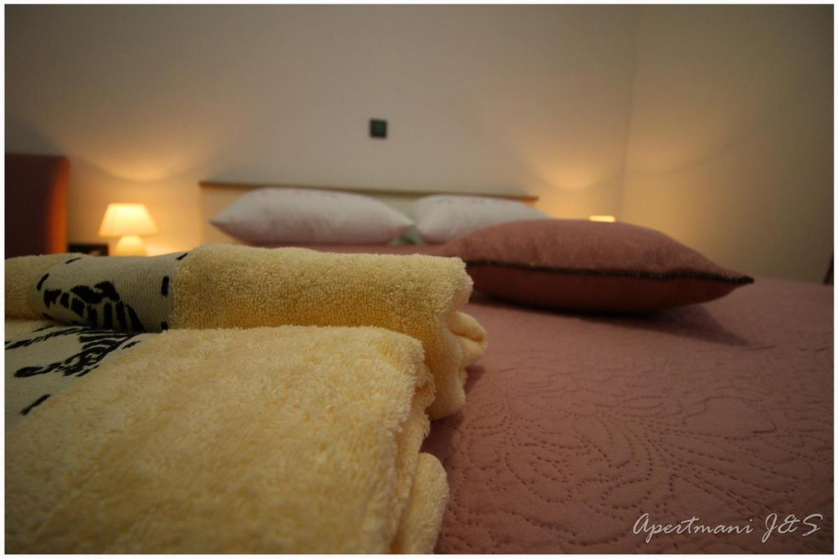 Apartmani Jere&Sara Primosten Luaran gambar